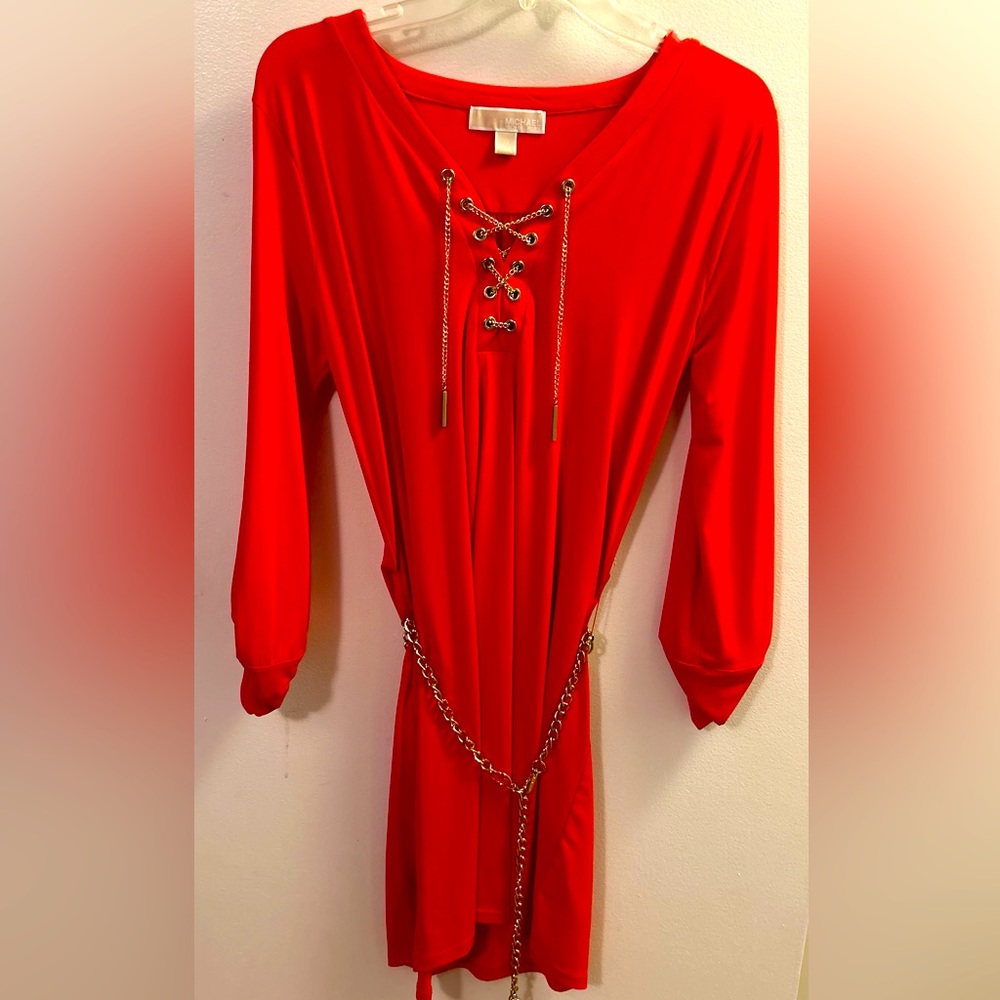 Fabric: 100% Polyester